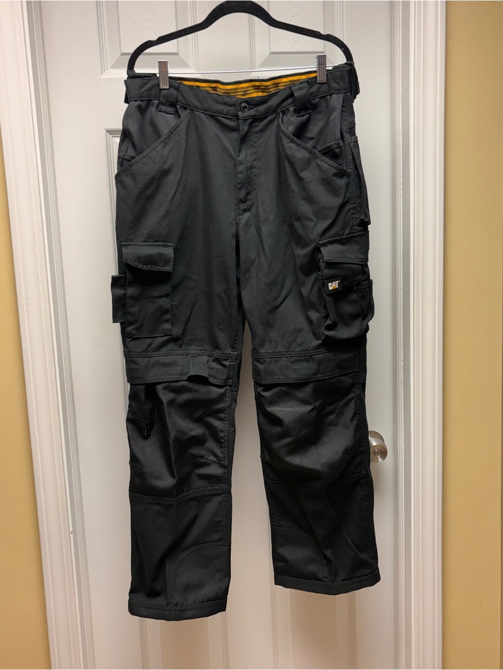 CAT Caterpillar Men’s Trademark Work Pants – Black – Size 34x30